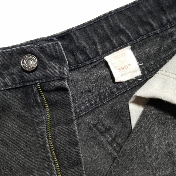 Vtg Levi's 560 Orange Tab Distressed Jean Shorts - Picture 4 of 8